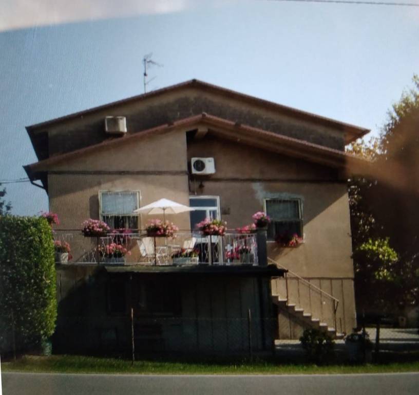 Villa Bifamiliare in vendita ad Argenta via Livello, 1