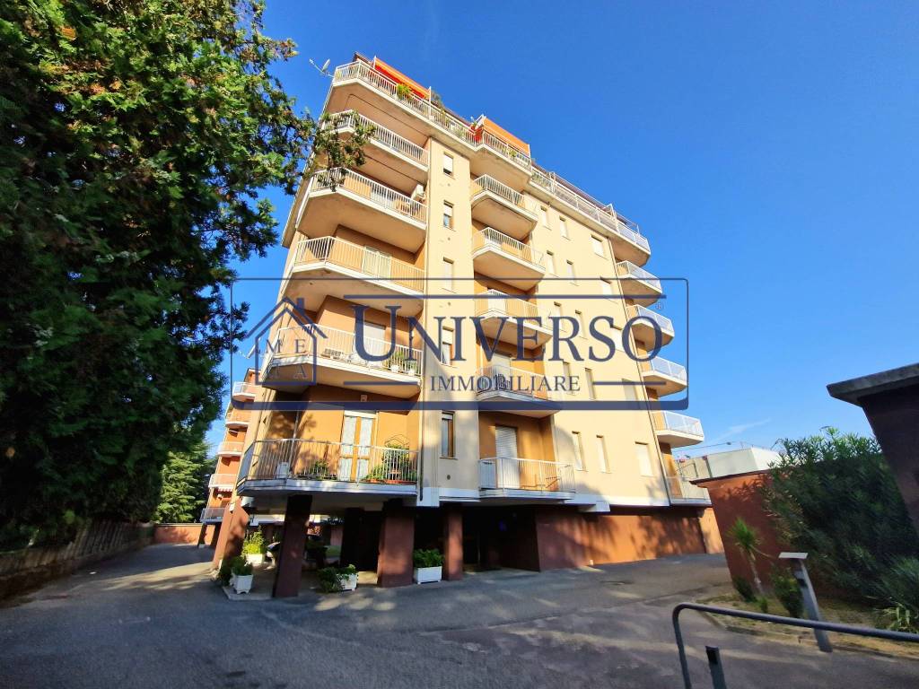Appartamento in vendita a Voghera viale della Repubblica, 103