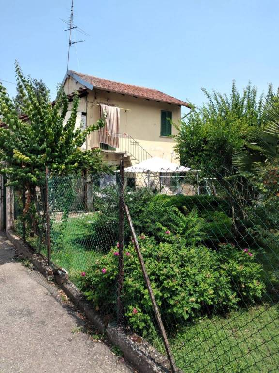 Villa in vendita a Vespolate corso Cavour s.n.c