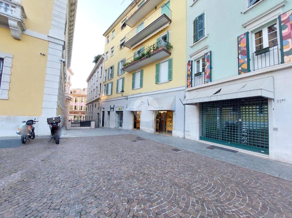 Ufficio in vendita a Brescia piazza del Mercato
