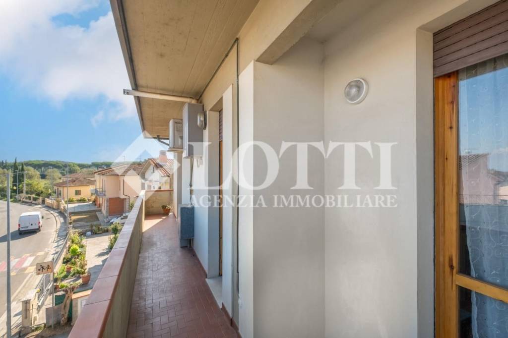Appartamento in vendita a Casciana Terme Lari via delle Casine,, 156