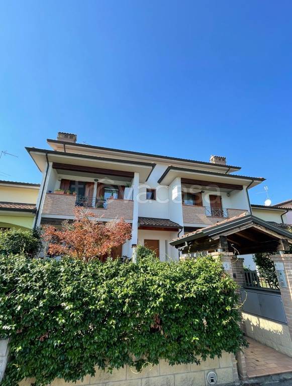 Appartamento in vendita a Piacenza strada Bobbiese