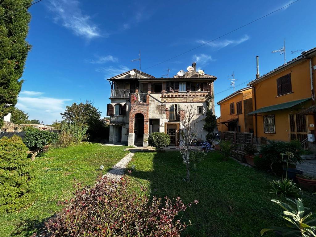 Casa Indipendente in vendita a Vetralla strada del Giardino, 83