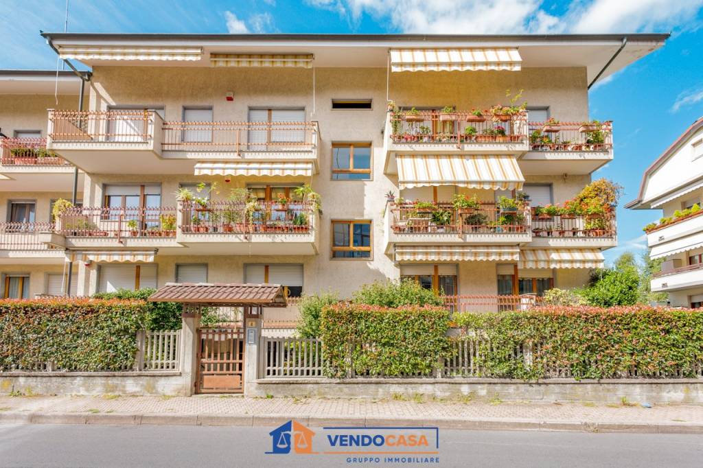 Appartamento in vendita a Cuneo via Arturo Felici, 4