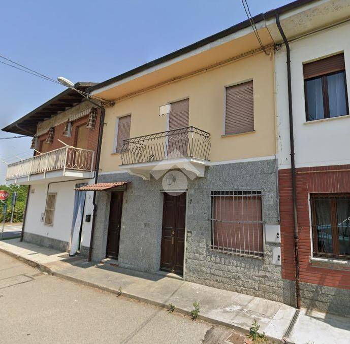 Casa Indipendente in vendita a Carmagnola via teodoro d'alfi, 5