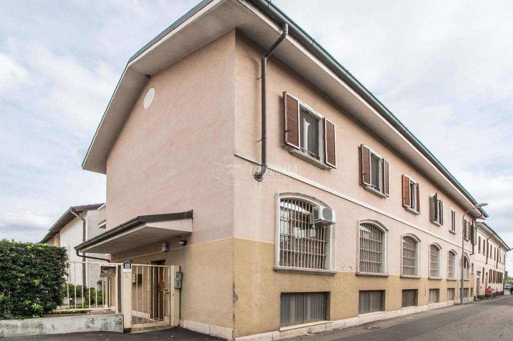 Appartamento in vendita a Paderno Dugnano via Ambrogio Cappellini