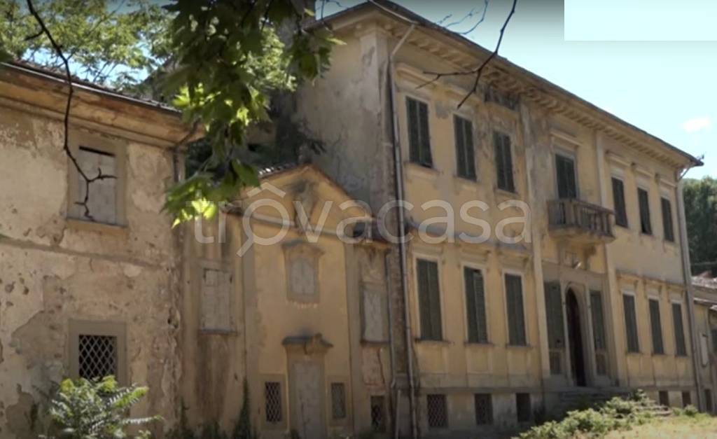 Appartamento in vendita a Prato via del Bisenzio a San Martino, 12