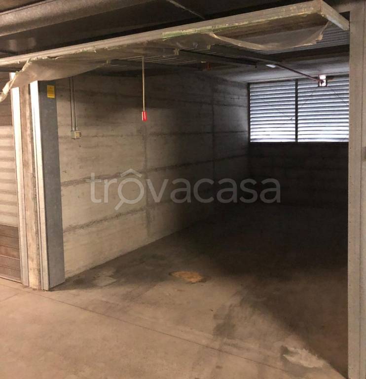 Garage in vendita a Chiavari corso Valparaiso, 1