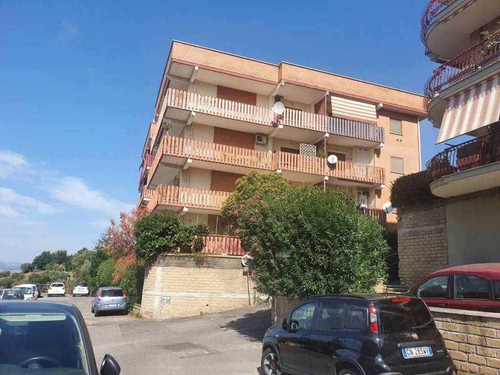 Appartamento in vendita a Monterotondo via San Martino, 23
