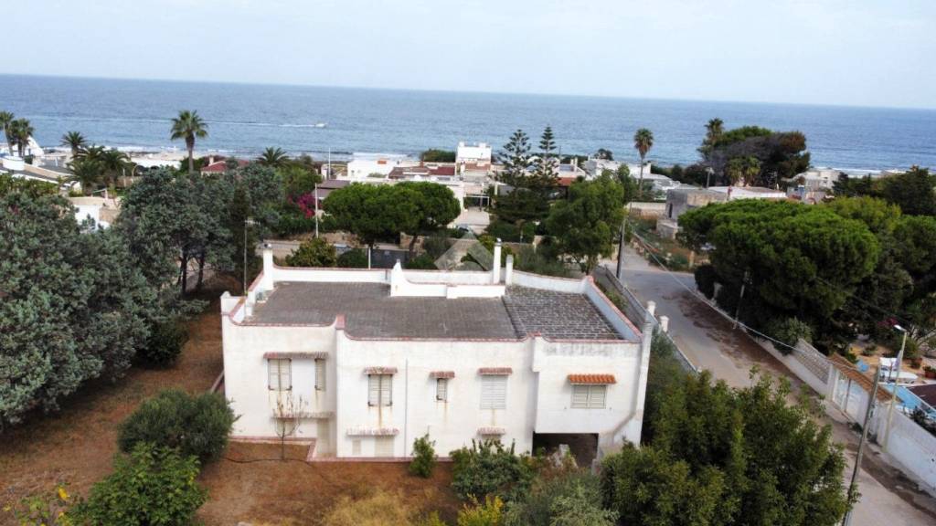 Villa Bifamiliare in vendita a Polignano a Mare porto Contessa
