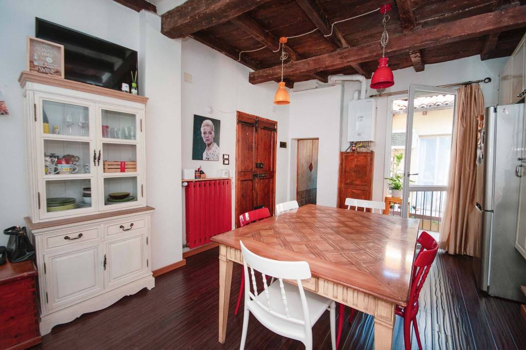 Appartamento in vendita a Bologna via Orfeo, 34