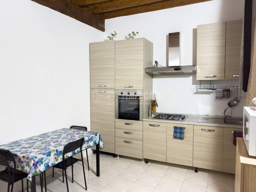 Appartamento in vendita ad Abbiategrasso via Legnano 2