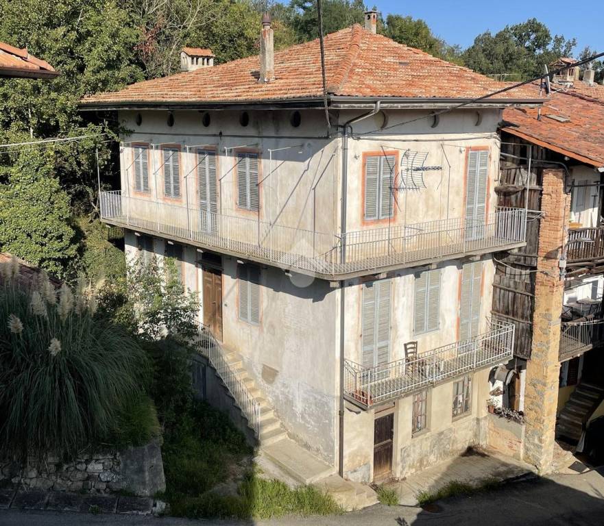 Casa Indipendente in vendita a Mezzana Mortigliengo via Sola, 31