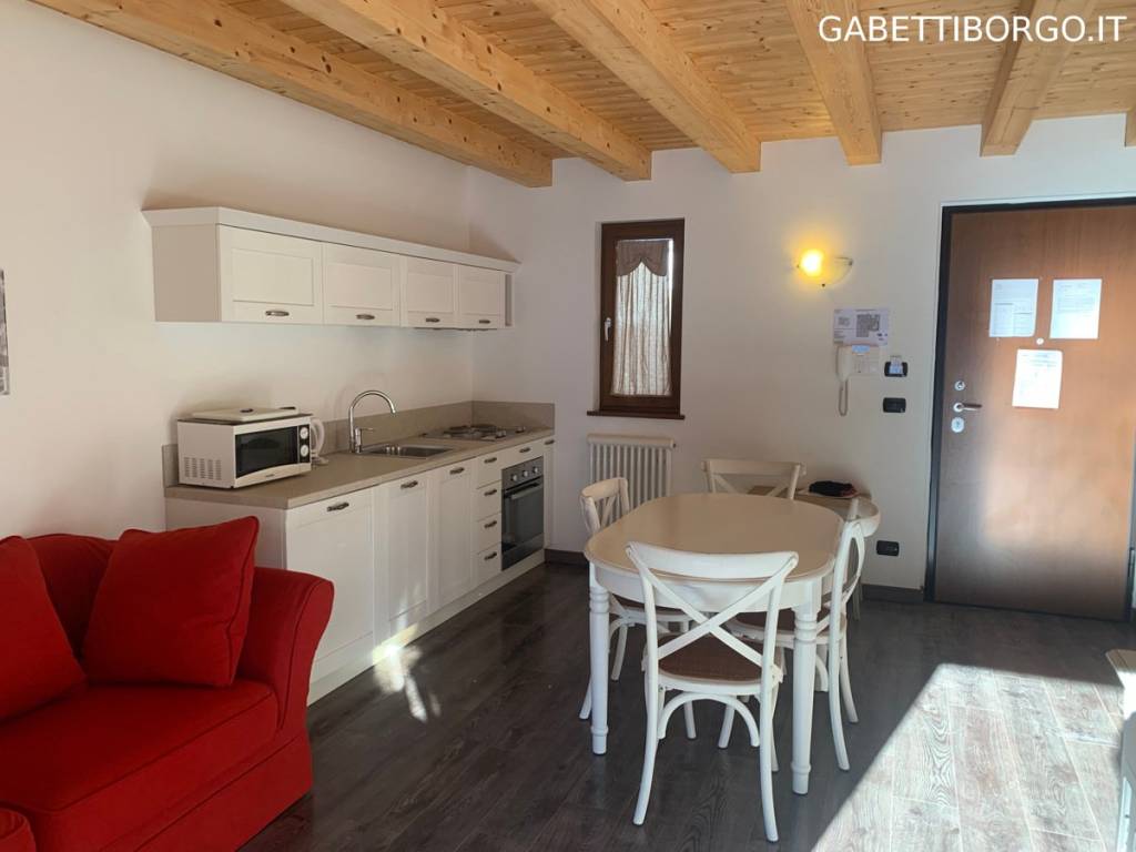 Appartamento in vendita a Limone Piemonte corso Nizza, 56