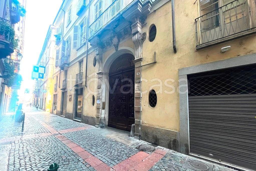 Garage in vendita a Torino via San Tommaso, 6