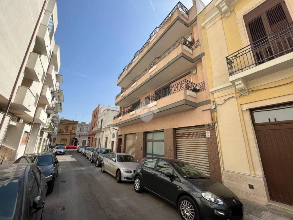 Appartamento in vendita a Brindisi via Dittatore Silla, 9