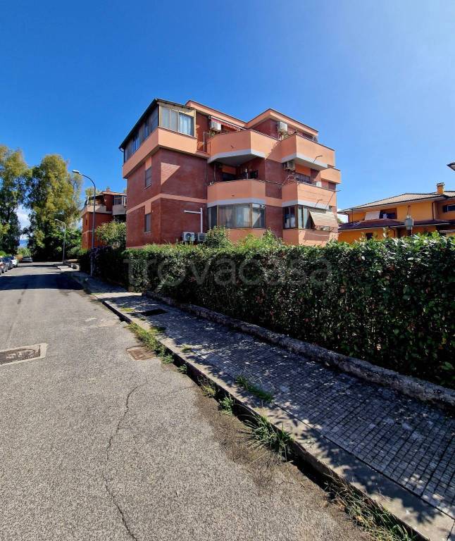 Appartamento in vendita a Pontinia via Tortona