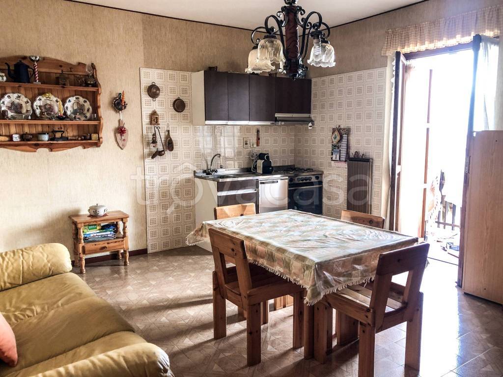 Appartamento in in vendita da privato a Roburent viale Pianfei, 47