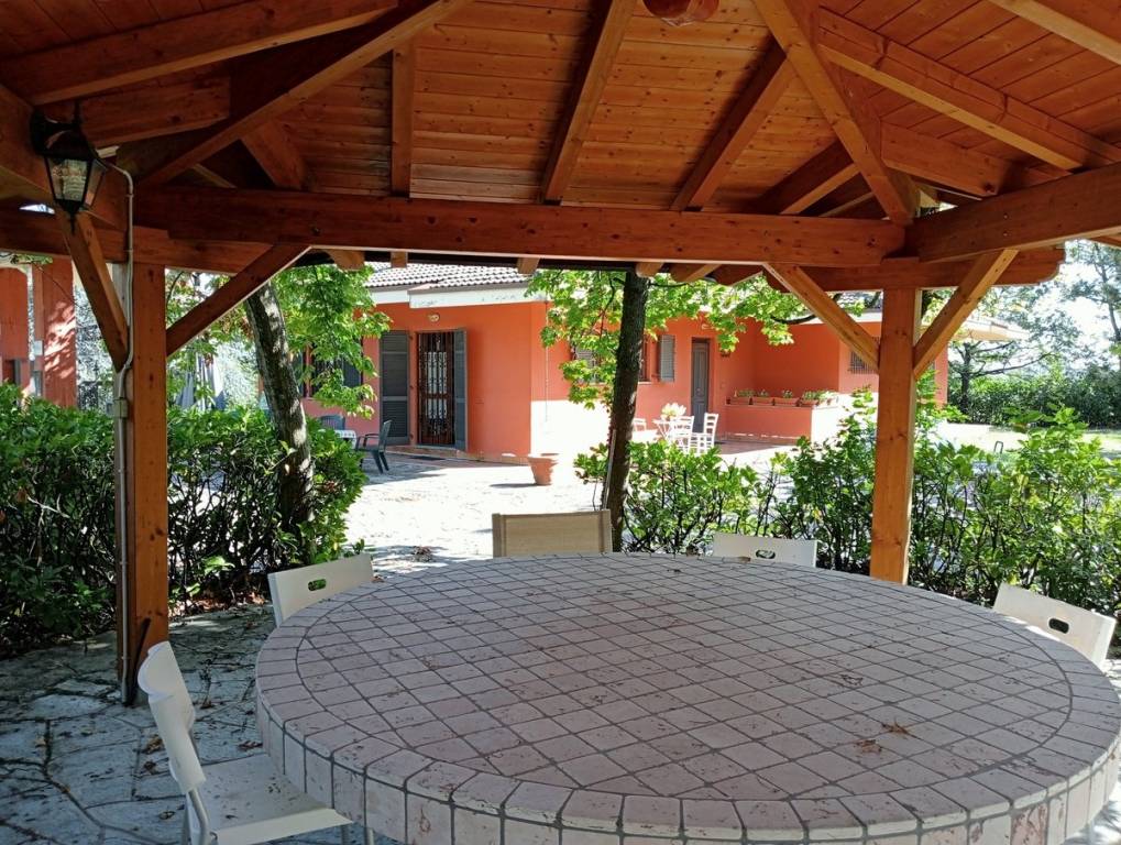 Villa in vendita a San Salvatore Monferrato