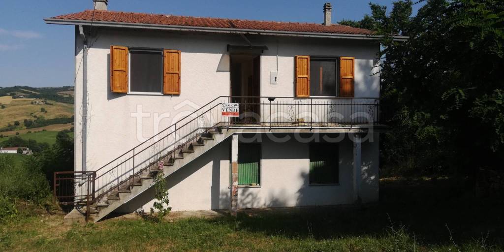 Villa in vendita a Montecopiolo località Casepio, 35