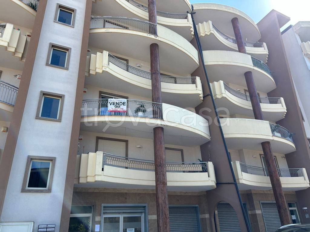 Appartamento in vendita a Turi via Conversano, 88