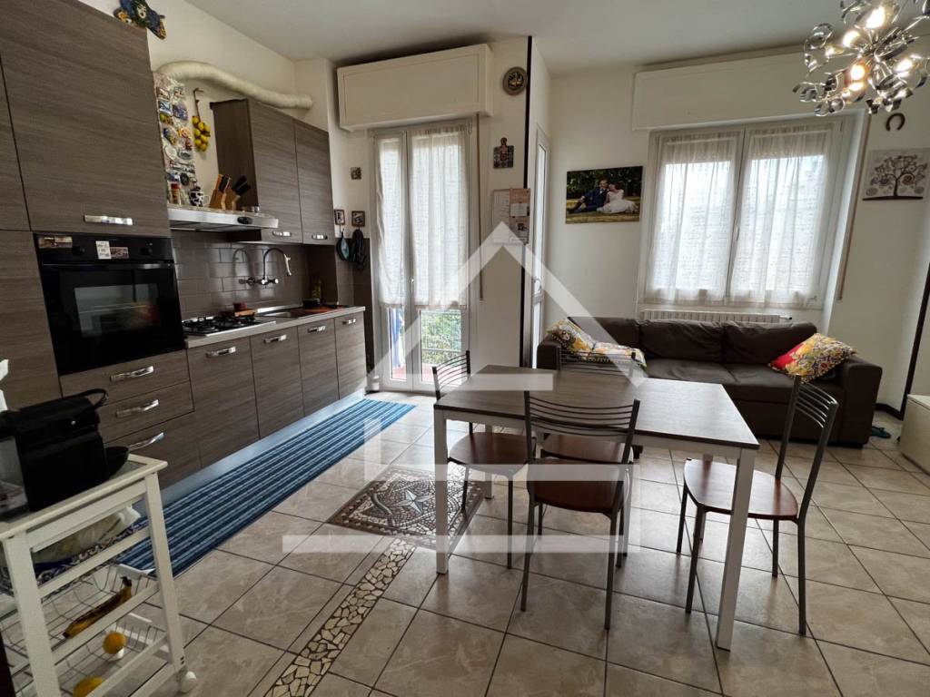 Appartamento in vendita a Veduggio con Colzano via Magenta, 14