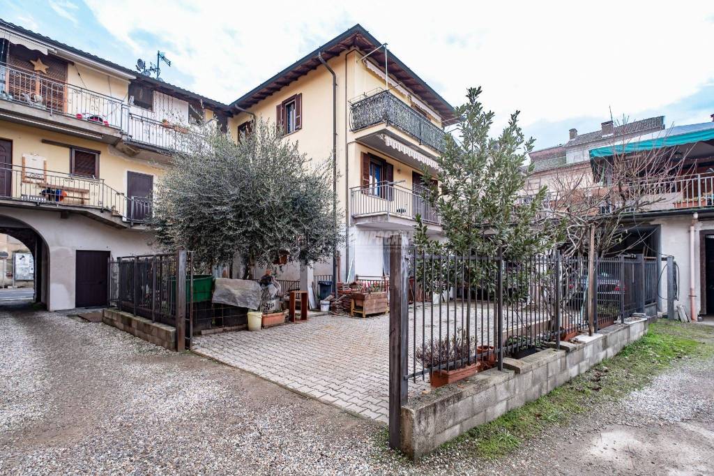 Appartamento in vendita a Garbagna Novarese via Matteotti