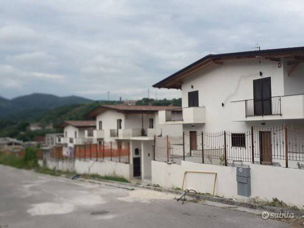 Villa a Schiera in vendita a Sessa Aurunca via Ospedale