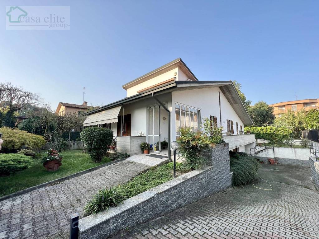 Villa in vendita a Lodi piazza Albarola
