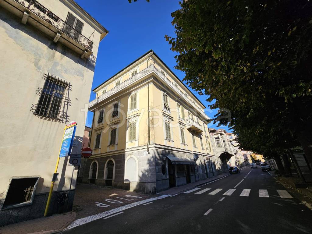 Appartamento in vendita ad Altare via Roma