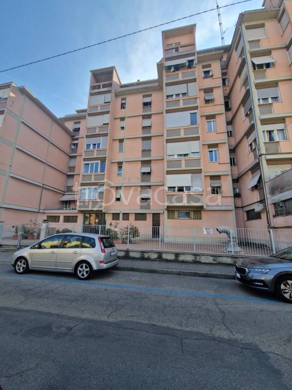 Appartamento in vendita a Parma via Bergamo, 1