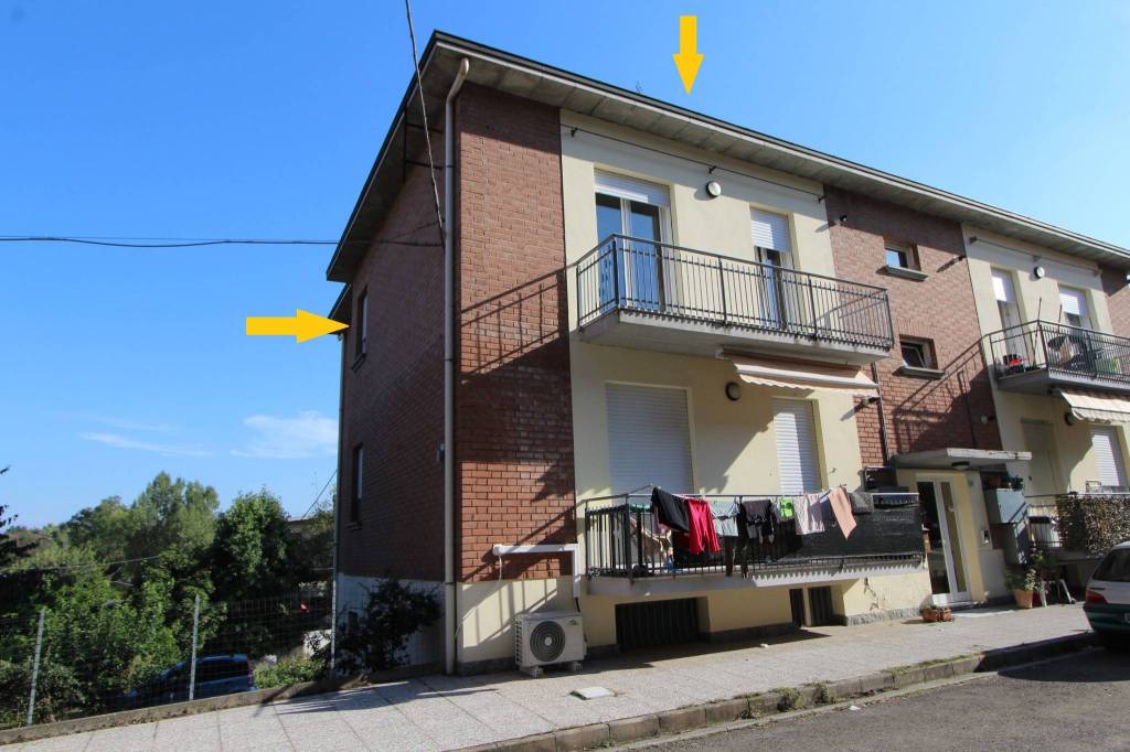 Appartamento in vendita a Valsamoggia via Sant'Apollinare