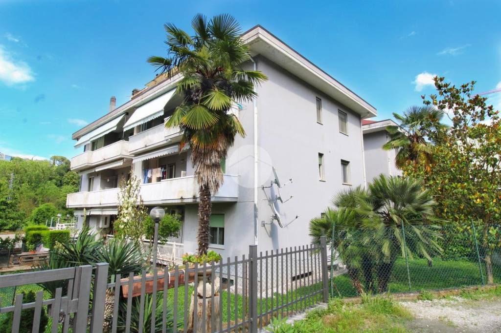 Appartamento in vendita a Teramo via Nicola Dati, 76