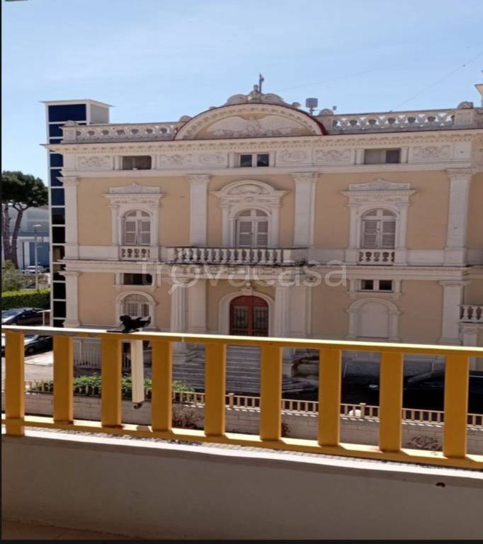 Appartamento in in vendita da privato a Taranto corso Vittorio Emanuele ii, 1