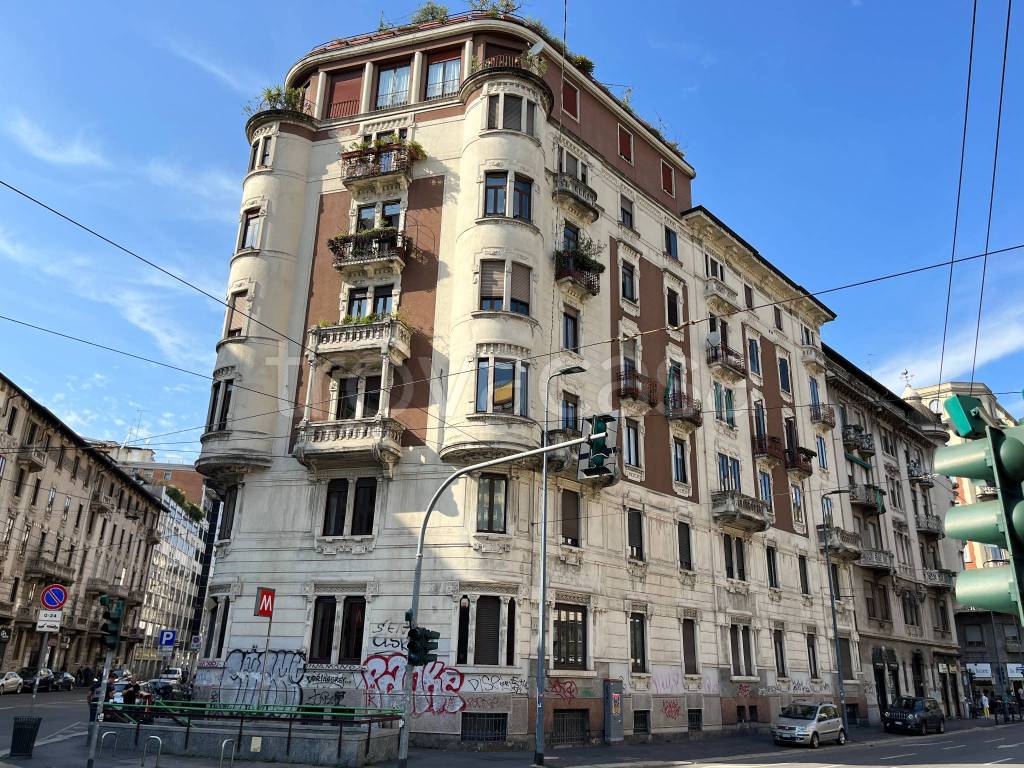 Appartamento in vendita a Milano via Antonio Stradivari, 7