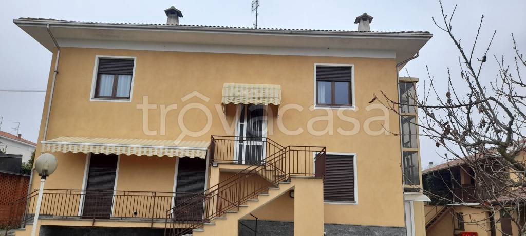 Villa Bifamiliare in in vendita da privato a Cossato via Quintino Sella, 32