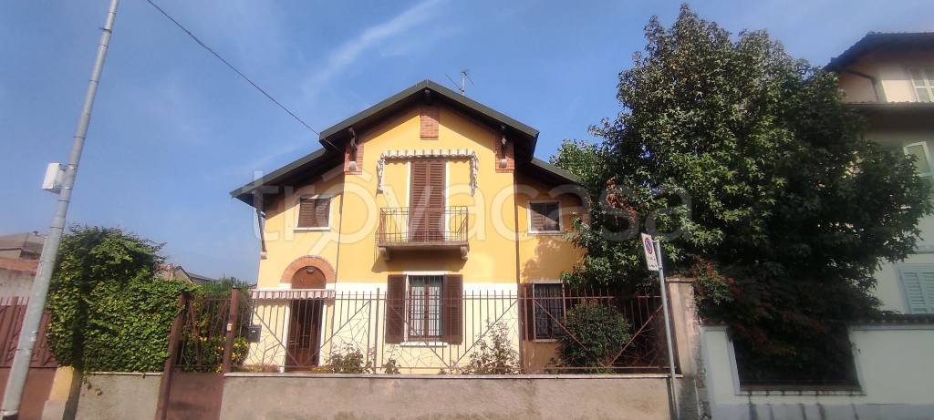 Villa in vendita a Sant'Angelo Lodigiano via 20 Settembre, 15