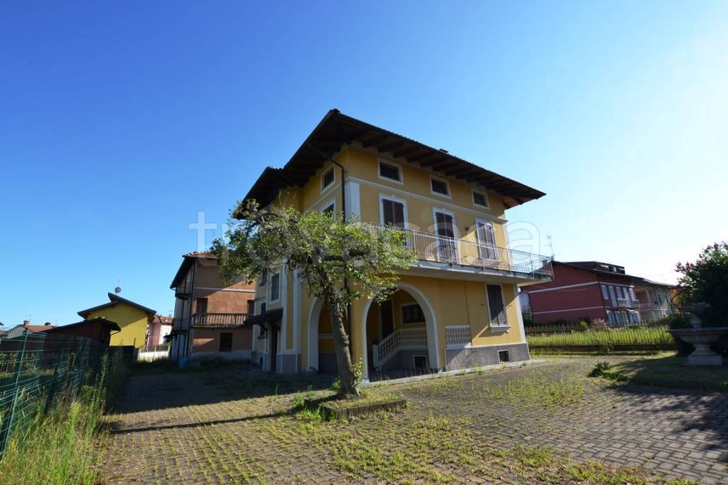Villa Bifamiliare in vendita a Sandigliano via Roma, 9