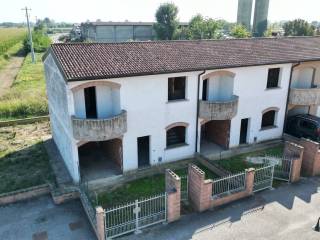 Villa bifamiliare in vendita a robecco d'oglio via pirolo, 33