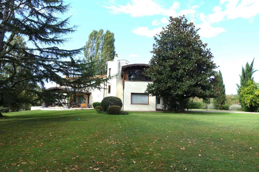 Villa in affitto a Formello via privata località Castel de' Ceveri