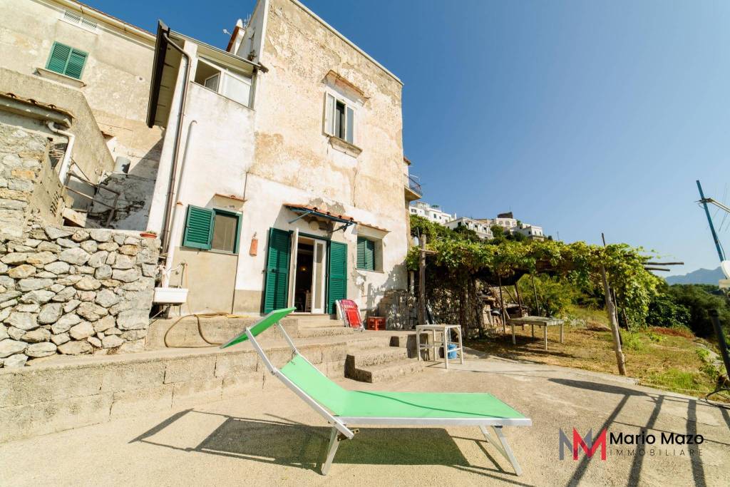 Casa Indipendente in vendita ad Amalfi via Sopramare