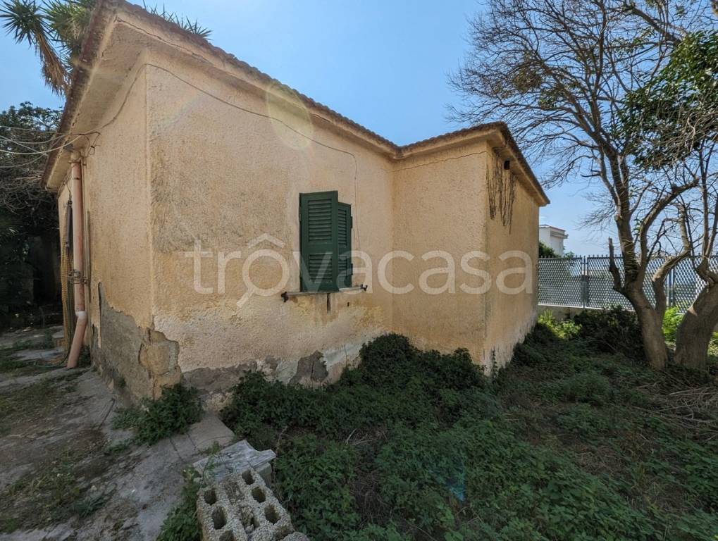 Casa Indipendente in vendita a Monte di Procida via Panoramica, 00