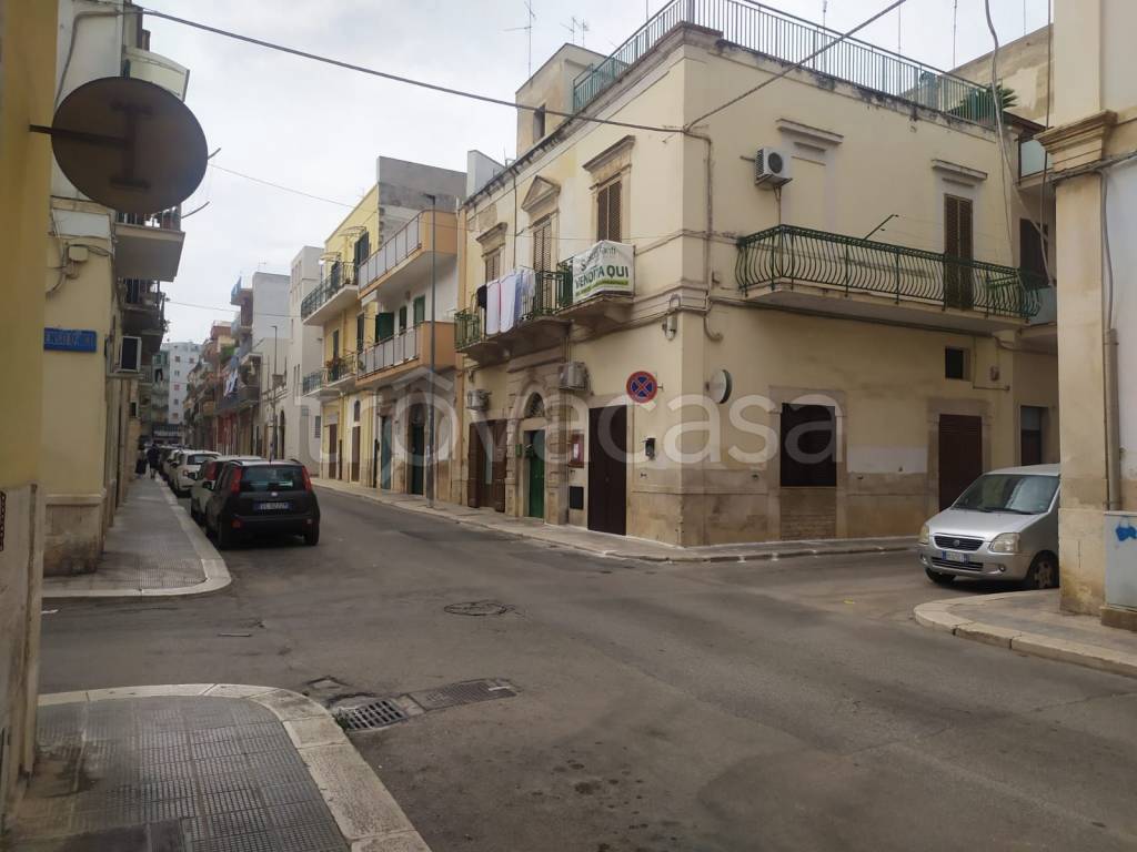 Appartamento in vendita a Bitonto via Francesco Perrese, 58