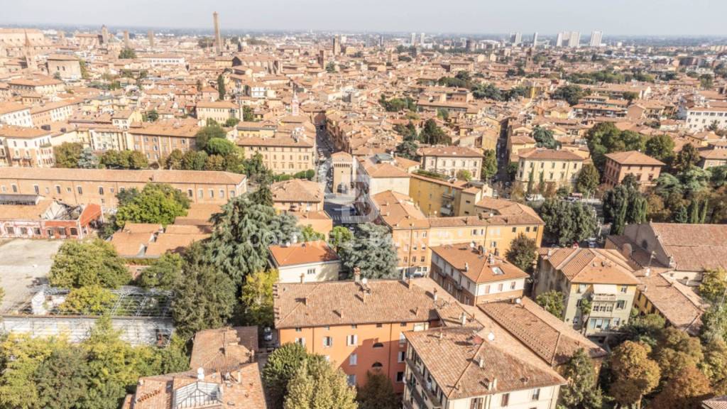 Appartamento in vendita a Bologna via Castiglione, 91