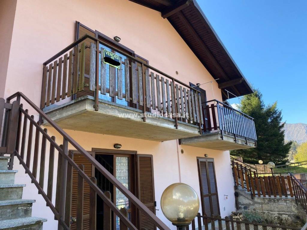 Villa Bifamiliare in vendita a Piazzolo via ronco