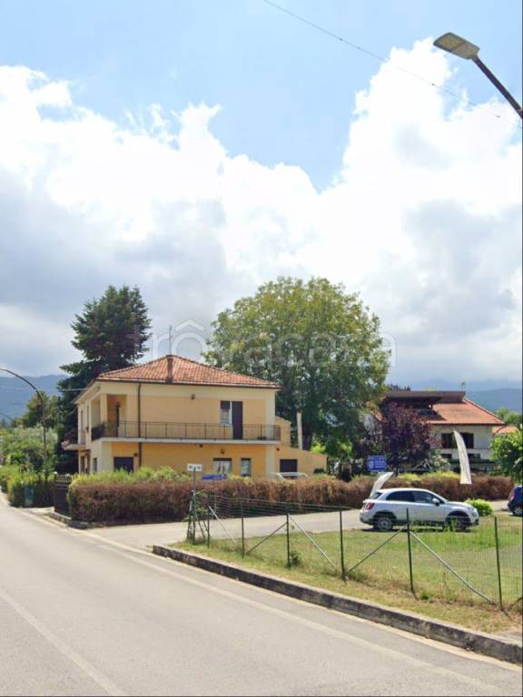 Villa in in vendita da privato a Fara Filiorum Petri via Santa Eufemia, 112