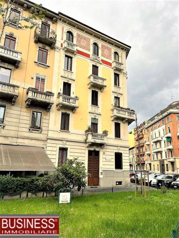 Appartamento in vendita a Milano piazza San Materno, 1