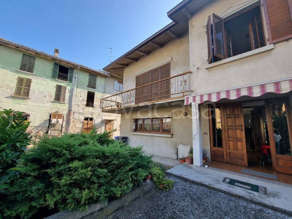 Villa in vendita a Fontanellato via Parola, 14