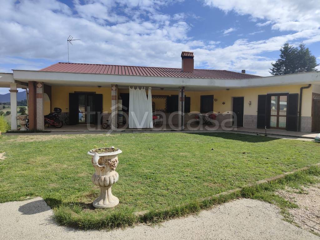 Villa Bifamiliare in vendita a Rignano Flaminio