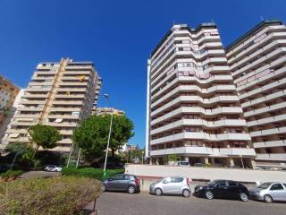 Appartamento in vendita a palermo viale del fante, 58